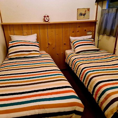 Landelijk Vakantiehuisje Alem Екстериор снимка