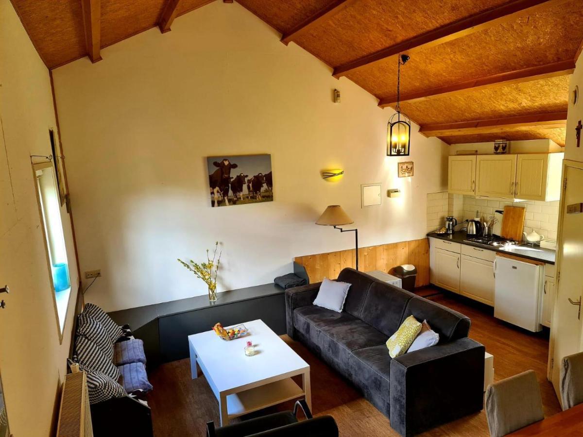Landelijk Vakantiehuisje Alem Екстериор снимка